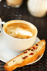 cappuccino with cantuccini