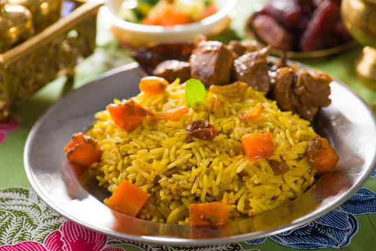arabic rice, ramadan foods in middle east usually served with ta