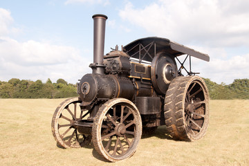 Fototapeta na wymiar Ancient steam tractor