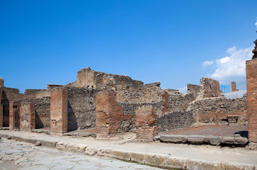 Fototapeta na wymiar starożytnego rzymskiego miasta Pompeje, które zostało zniszczone i pochowany przez