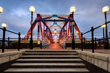 red and blue cast iron bridge at Salford Quays