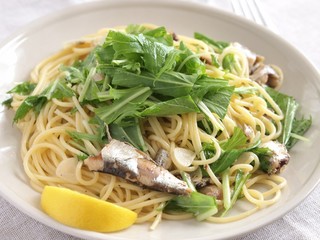 オイルサーディンと水菜のパスタ