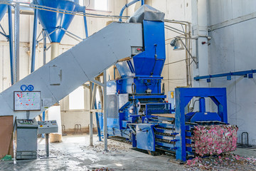 Hydraulic press