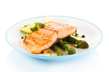 Roasted salmon and vegetables