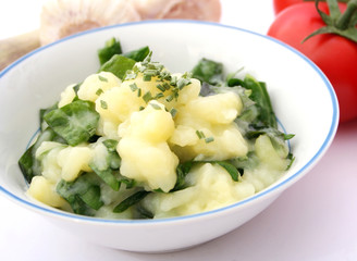 Löwenzahnsalat