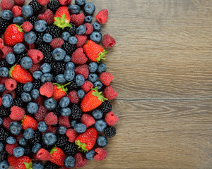 Various berries © olyina