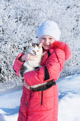 Fototapeta na wymiar girl with cat outdoor