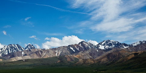 Denali's Mountains and Valleys