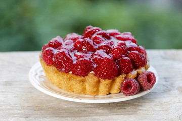 Raspberry tart. Selective focus