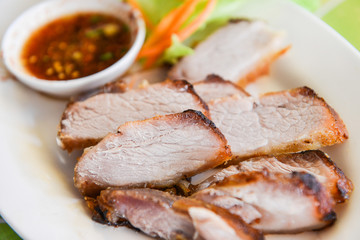 Grilled pork with chili sauce