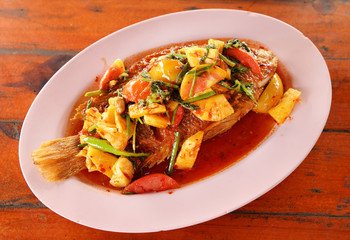  Fried ruby fish topped with sweet,sauer and hot sauce