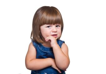 bambina che pensa