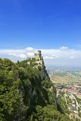 Fototapeta na wymiar San Marino - rock Guaita