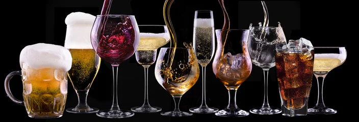 Photo sur Plexiglas Anti-reflet Bar different images of alcohol