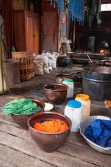 A simple way to dye fabric at home