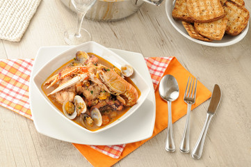 Zuppa di pesce
