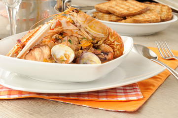 Zuppa di pesce