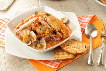 Zuppa di pesce