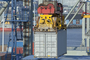 Containerterminal im Hafen von Rotterdam
