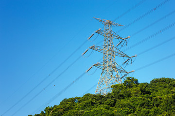 Power distribution tower