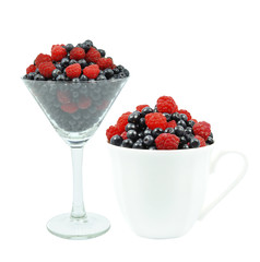 Fototapeta na wymiar berries in a glass
