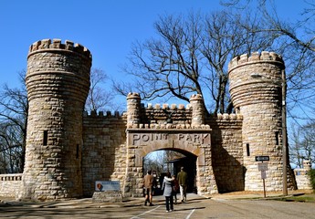 Point Park Entrance 2