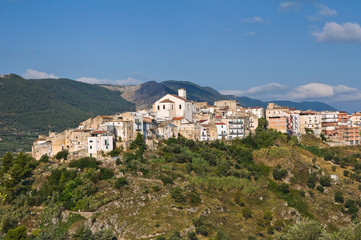 Fototapeta na wymiar Panoramiczny widok z Cagnano Varano. Puglia. Włochy.