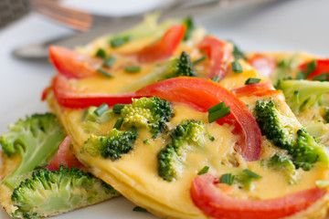 Broccoli and Tomato Omelette