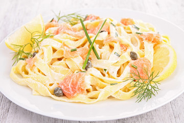 pasta with salmon,cream and dill