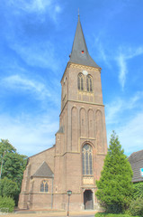Fototapeta na wymiar St. Ulrich Kirche Alpen (HDR)