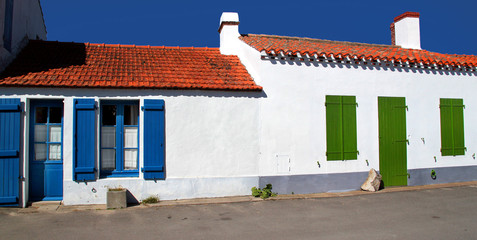 Maisons colorées.