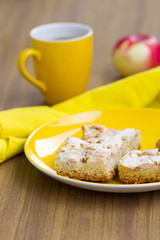 Apple cakes