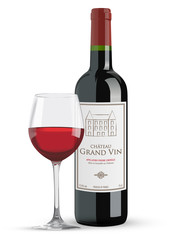 Bouteille et verre de vin rouge