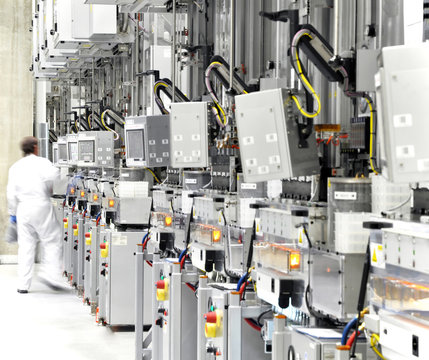 Reinraum Chipindustrie // Hitech industry Workman