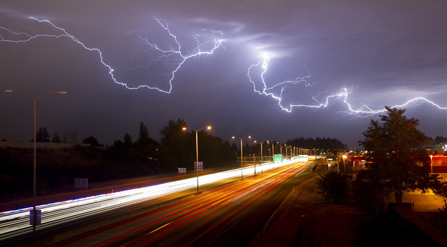 Rare Thunderstorm Producing Lightning Over Tacoma Washington I-5