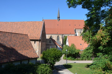 Fototapeta na wymiar Klasztor Świętego Krzyża Rostocku