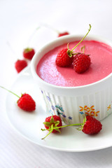 Raspberry dessert with cream cheese