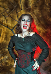 Fototapeta na wymiar Screaming halloween vampire