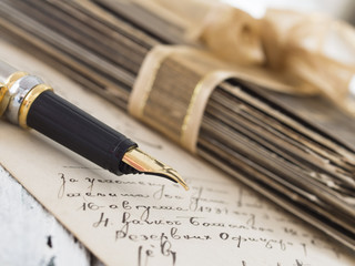 pen with old letter
