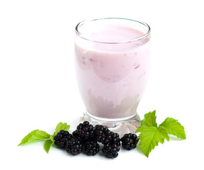 Blackberry yogurt