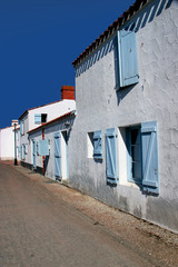 Fototapeta na wymiar Typowe domy nad morzem