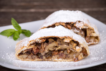 Apple strudel