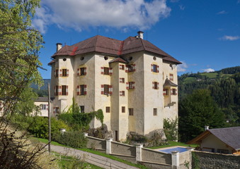 Fototapeta na wymiar Schloss Biberstein in Himmelberg / Kärnten