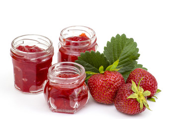 Fototapeta na wymiar Strawberry jam with fresh strawberries