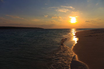 前浜ビーチの夕日