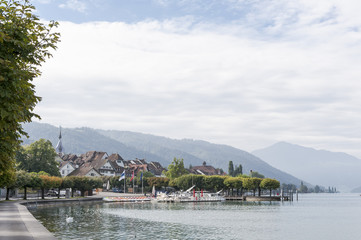 Obraz premium Zugersee, Uferweg, Altstadt von Zug, Unter Altstadt, Schweiz