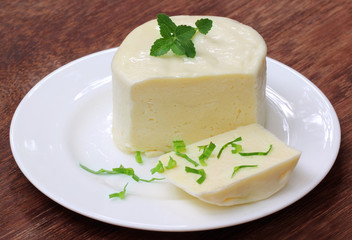 Mozzarella cheese with stevia