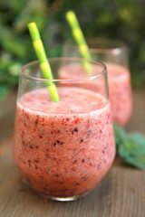 Berry smoothies