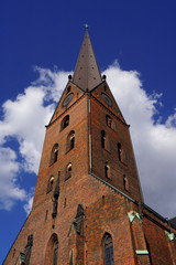 Fototapeta na wymiar Hauptkirche St. Petri in HAMBURG
