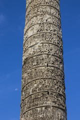 Fototapeta na wymiar colonna di Marco Aurelio,Roma